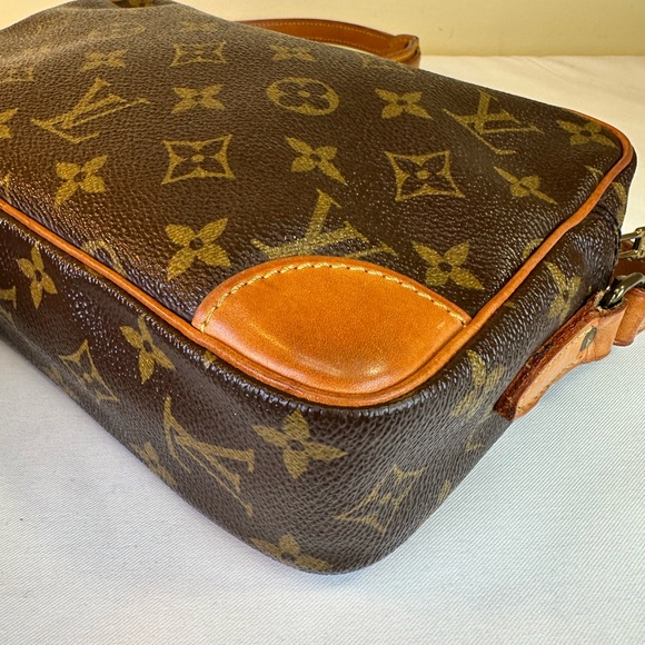 Louis Vuitton Monogram Trocadero crossbody leather 882TH France 1988 - Picture 13 of 17